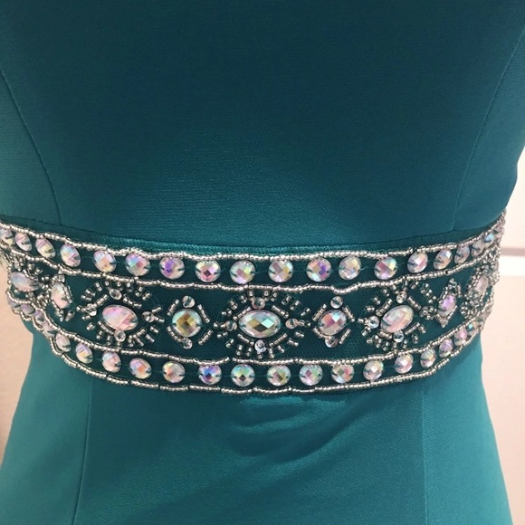 Sea green beaded gown - Picture 6 of 6